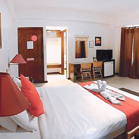 The Humbertos Hotel Davao City Εξωτερικό φωτογραφία
