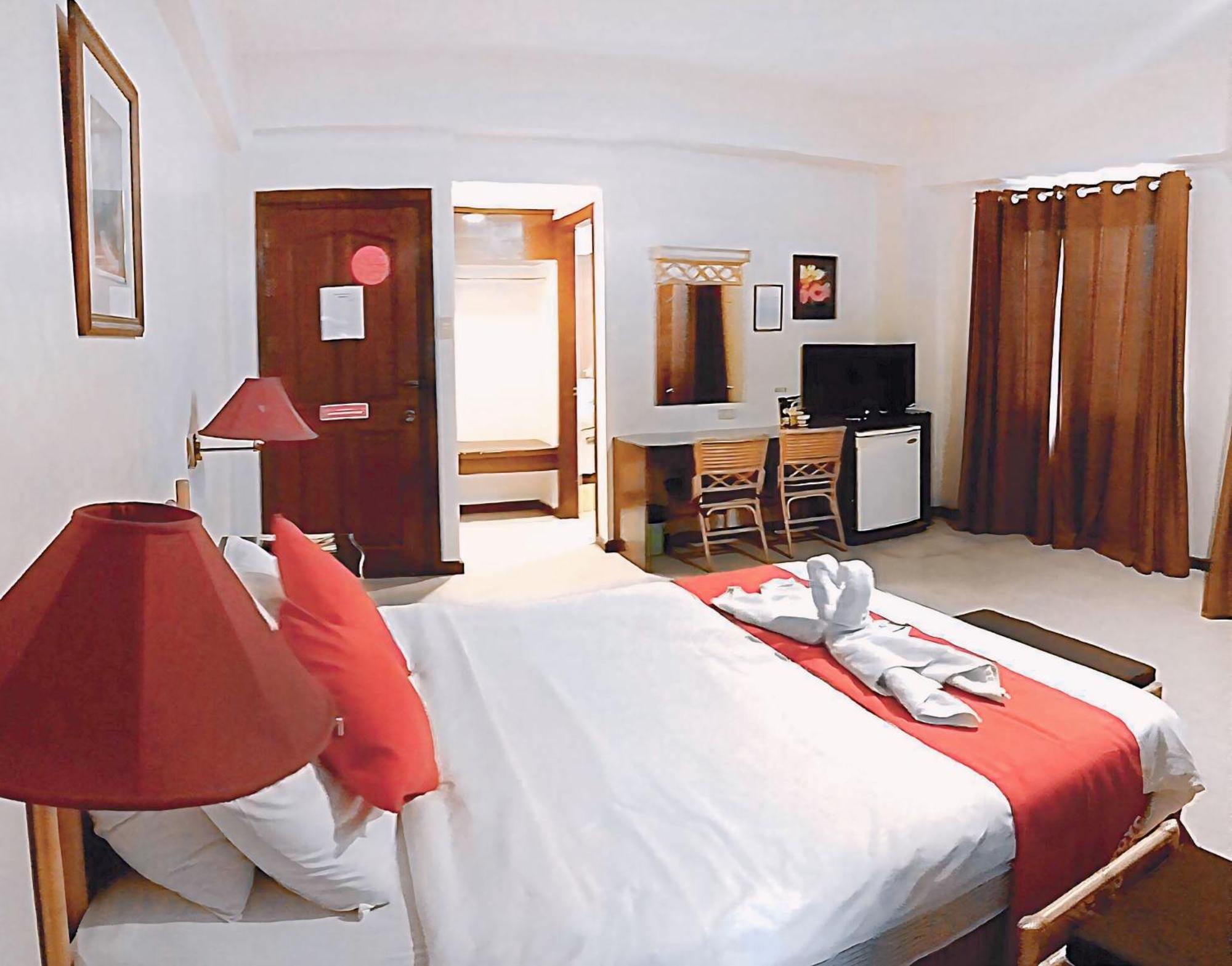 The Humbertos Hotel Davao City Εξωτερικό φωτογραφία