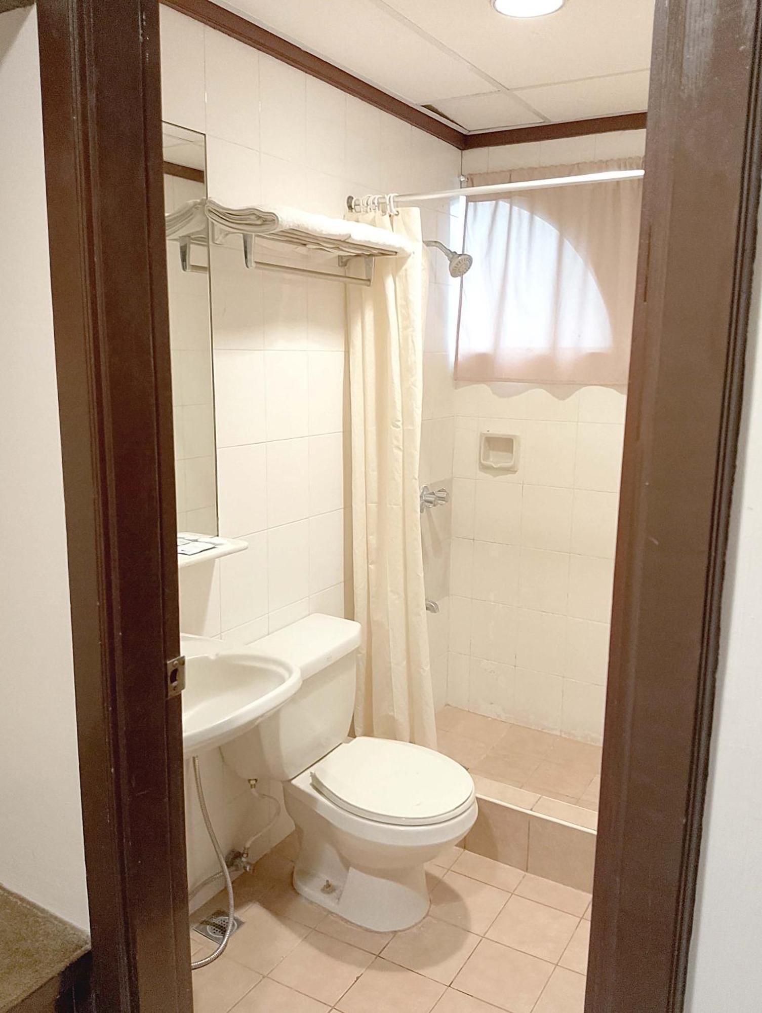 The Humbertos Hotel Davao City Εξωτερικό φωτογραφία